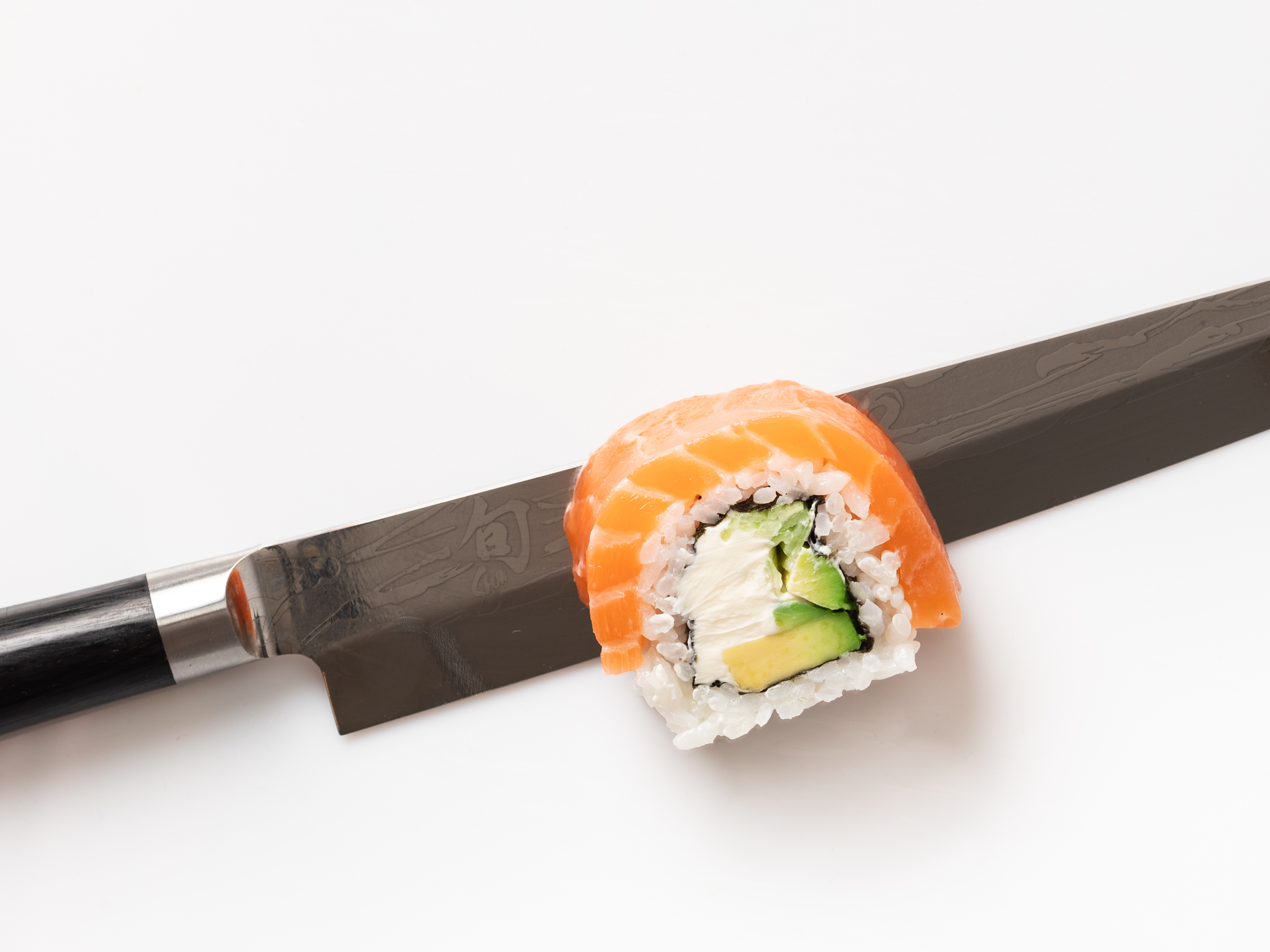 PHILADELPHIA SUSHI ROLL