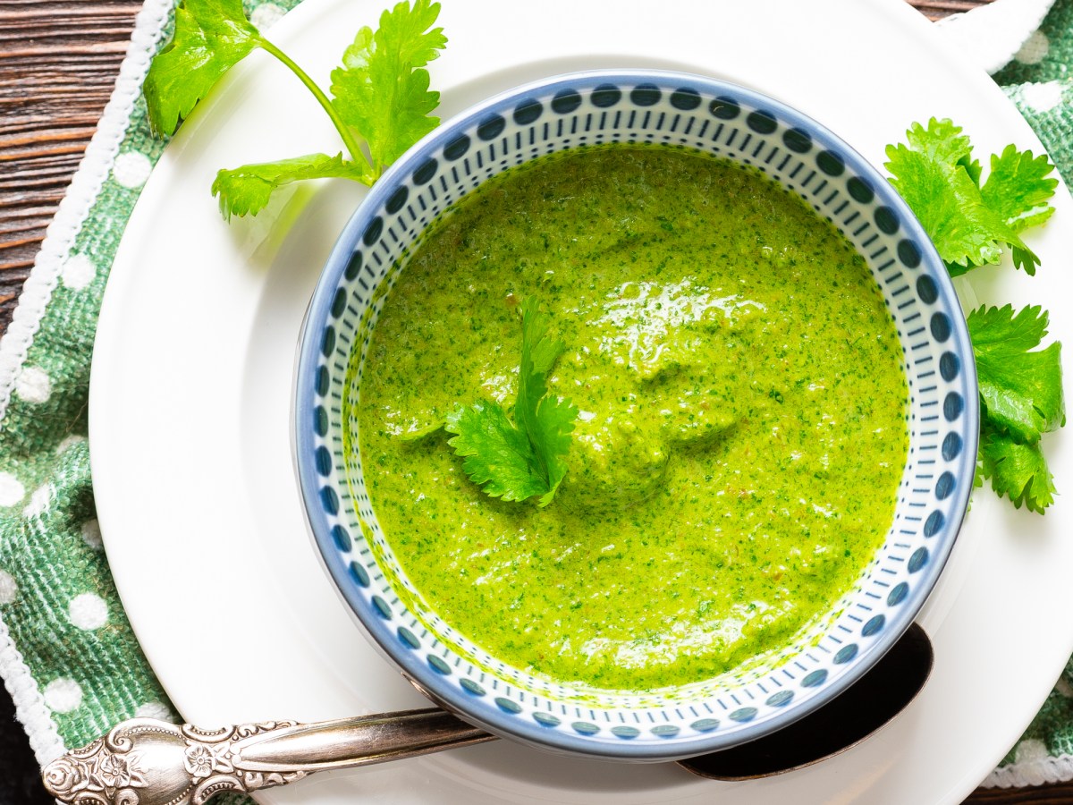 CILANTRO GARLIC SAUCE