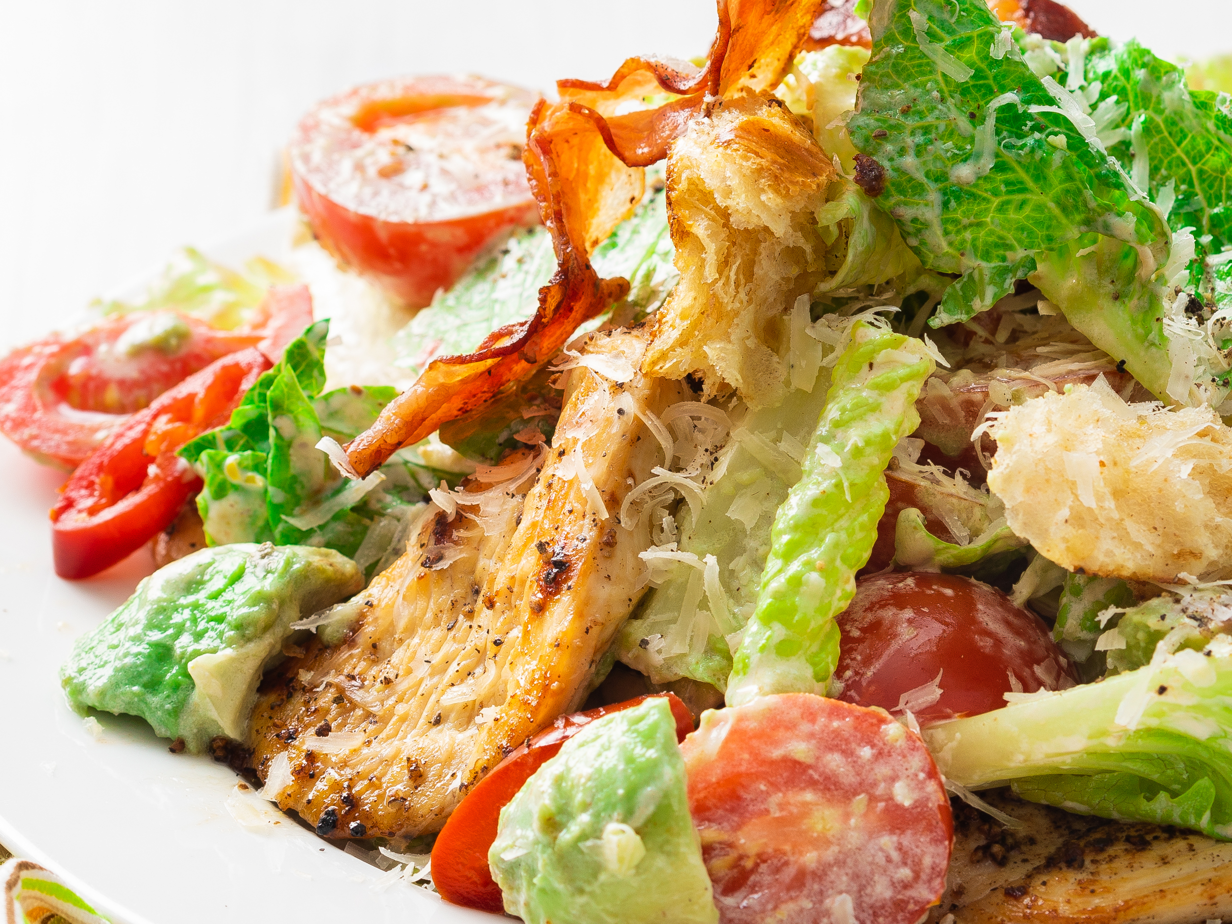 Spicy Caesar Salad with chicken